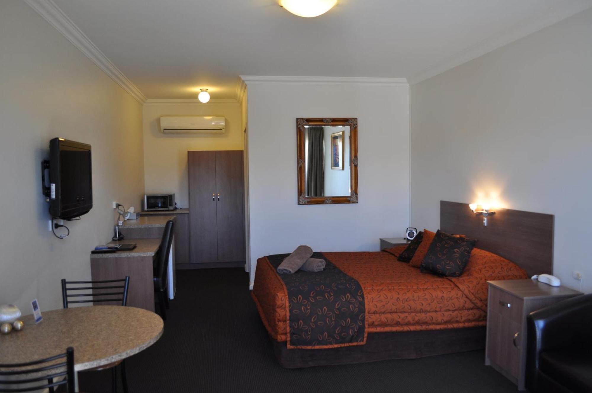 Augusta Courtyard Motel Port Augusta Bagian luar foto
